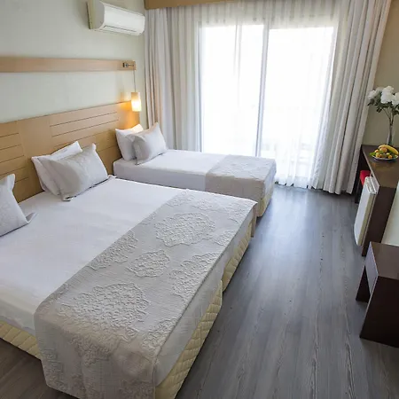 Cilek Marina 2* Çeşme
